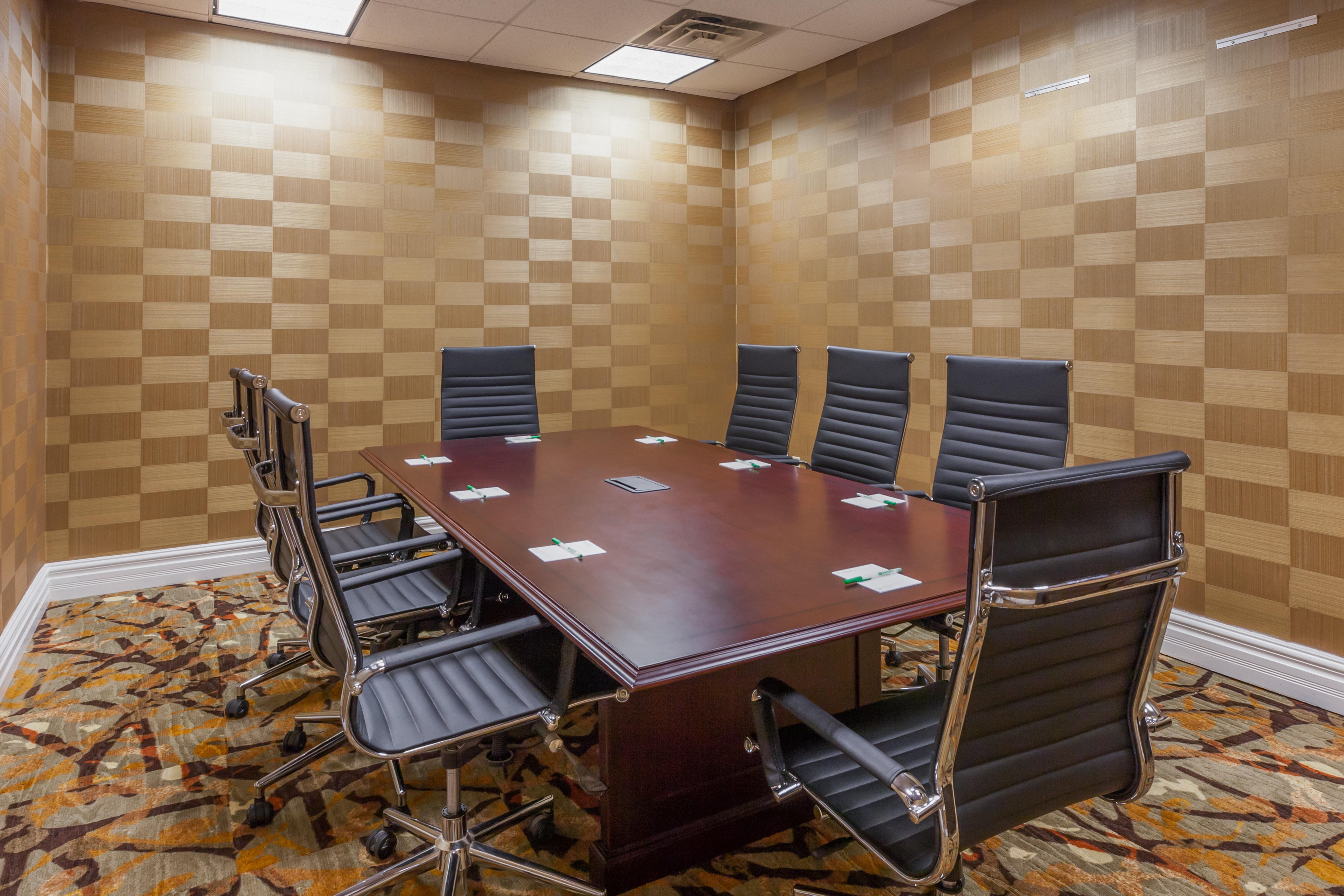 Holiday Inn Hotel & Suites Oklahoma City North By Ihg Esterno foto